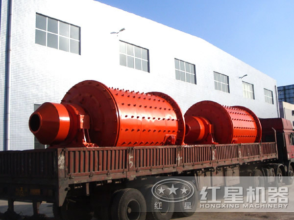 球磨機發(fā)貨現(xiàn)場 球磨機發(fā)貨現(xiàn)場
