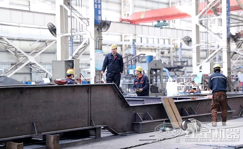 移動制砂機生產(chǎn)車間 移動制砂機生產(chǎn)車間