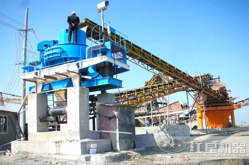 制砂現(xiàn)場實(shí)拍 制砂現(xiàn)場實(shí)拍