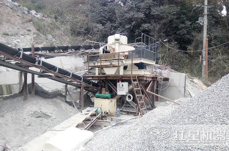 機制沙石生產現(xiàn)場實景
