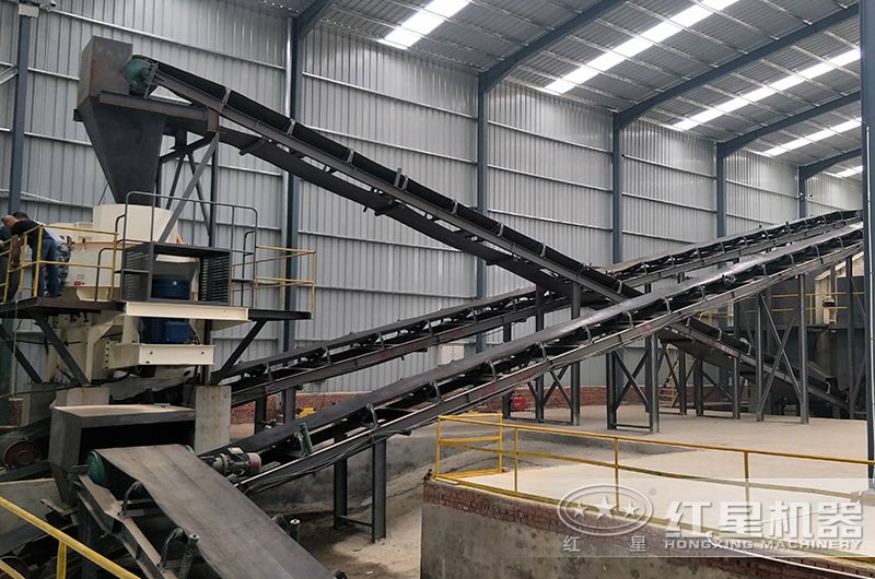 石英砂和硅砂是一回事嗎？石英砂可以做水泥地面嗎？