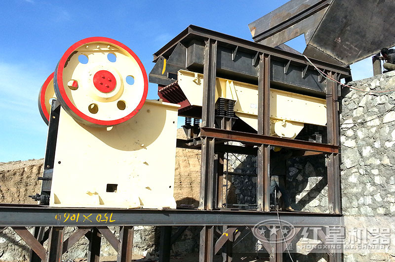 搭配高質(zhì)給料機(jī)的顎破 搭配高質(zhì)給料機(jī)的顎破