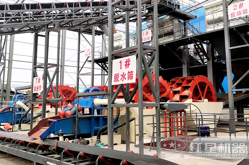 時產(chǎn)160噸洗沙機(jī)搭配脫水篩現(xiàn)場 時產(chǎn)160噸洗沙機(jī)搭配脫水篩現(xiàn)場