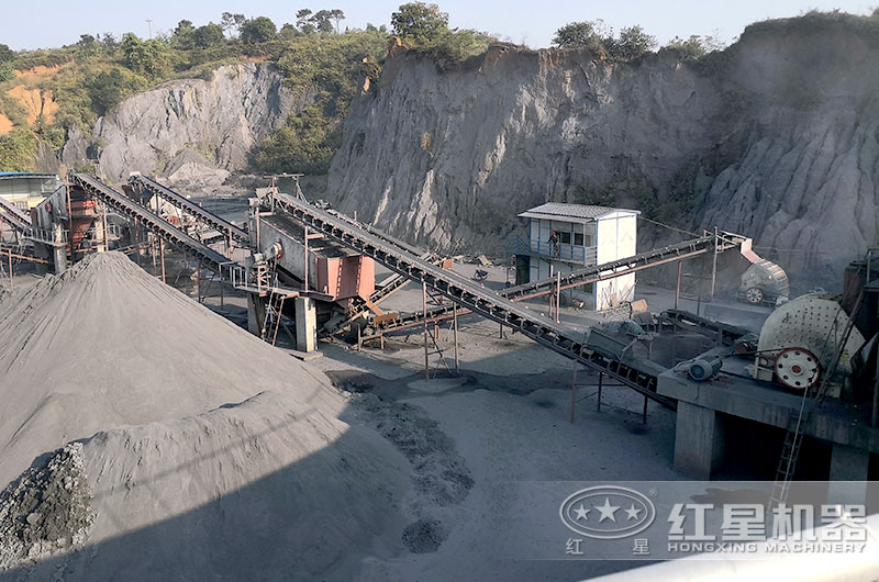 煤炭破碎機生產現(xiàn)場 煤炭破碎機生產現(xiàn)場