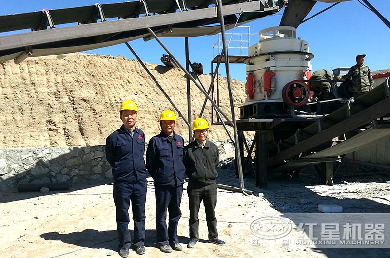 1400圓錐破碎機(jī)型號(hào)參數(shù)，廠家報(bào)價(jià)是多少？