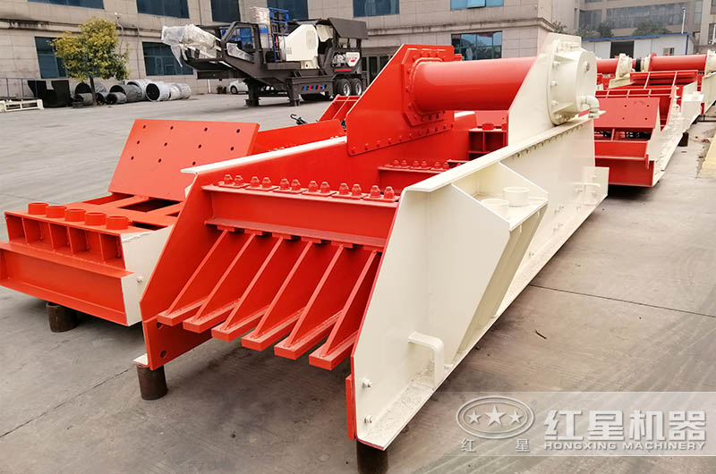 生產(chǎn)機(jī)制砂需要什么設(shè)備？哪種更高產(chǎn)？