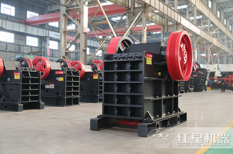 赤鐵礦破碎機(jī)圖片 赤鐵礦破碎機(jī)圖片